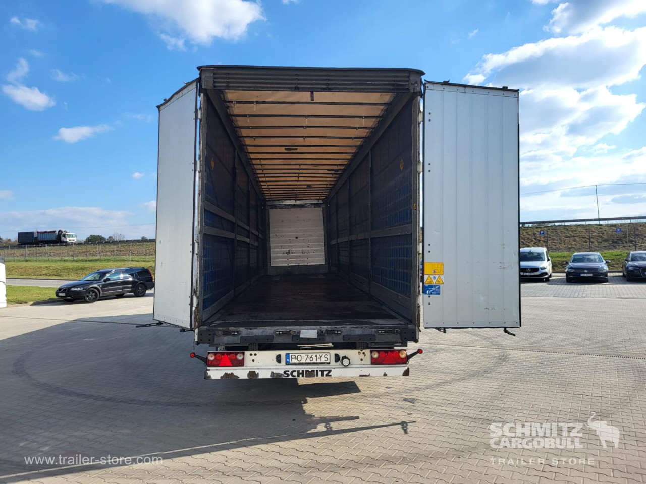 Schmitz Cargobull Curtainsider Mega 