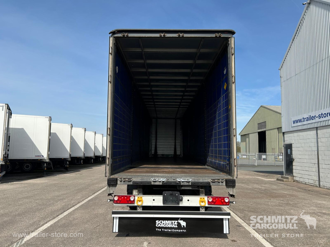 Schmitz Cargobull Curtainsider Standard UK 
