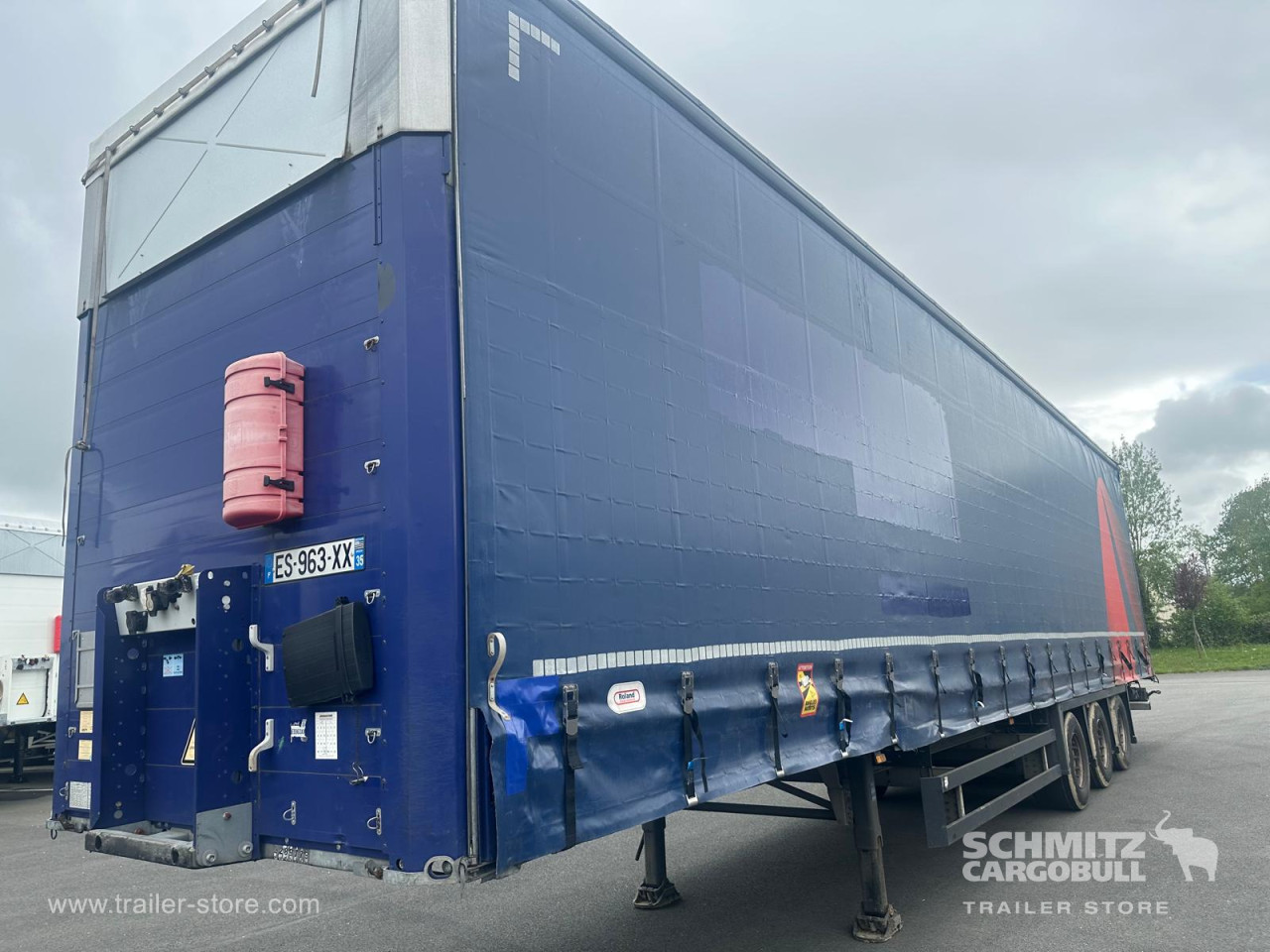 Schmitz Cargobull Semitrailer Curtainsider Mega 