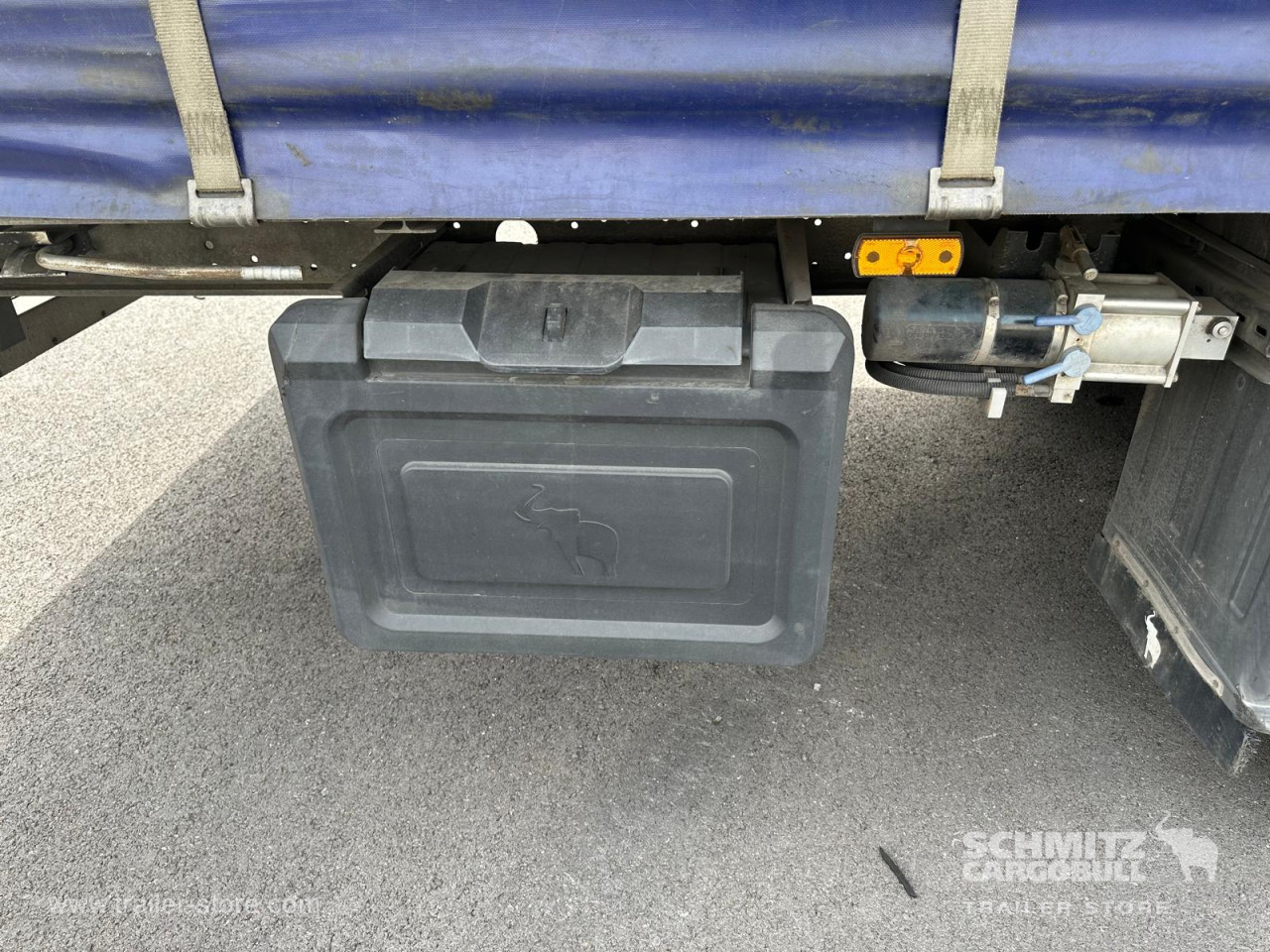 Schmitz Cargobull Semitrailer Curtainsider Mega 