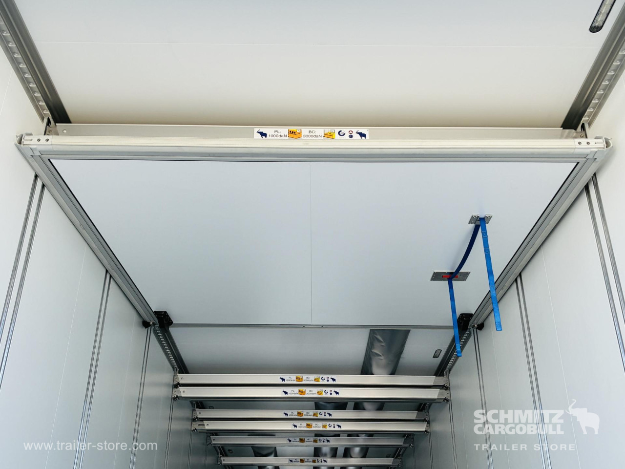 Schmitz Cargobull Tiefkühler Multitemp Trennwand 