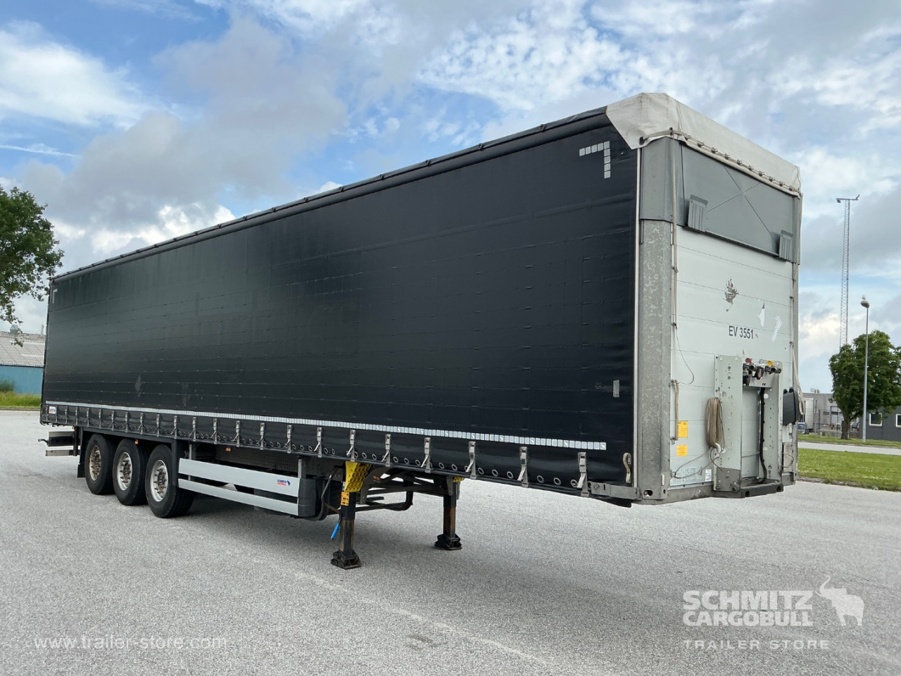 Schmitz Cargobull Curtainsider Standard 