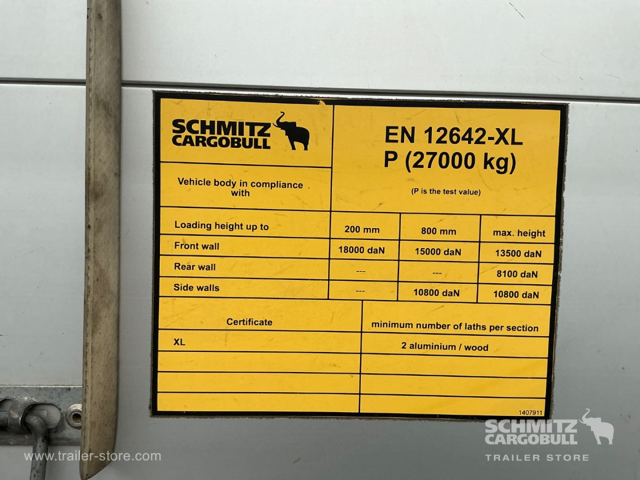 Schmitz Cargobull Curtainsider Standard 