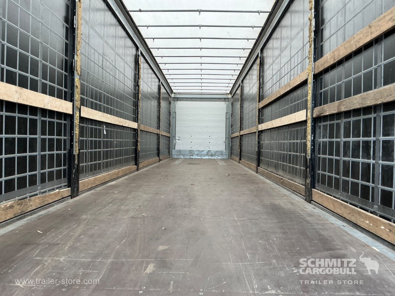 Schmitz Cargobull Curtainsider Standard 