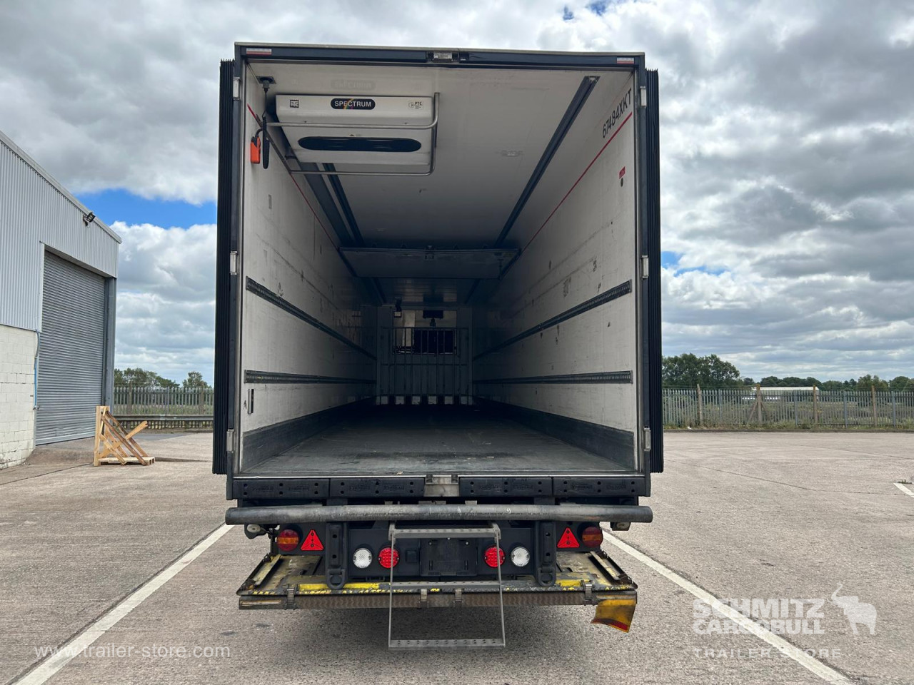CHEREAU Reefer Multitemp Taillift 