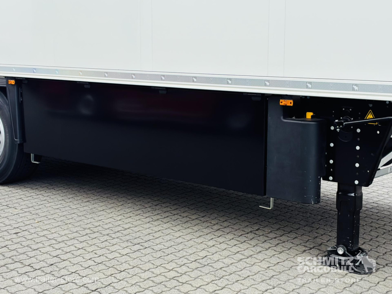 Schmitz Cargobull Tiefkühler Standard Doppelstock Trennwand 