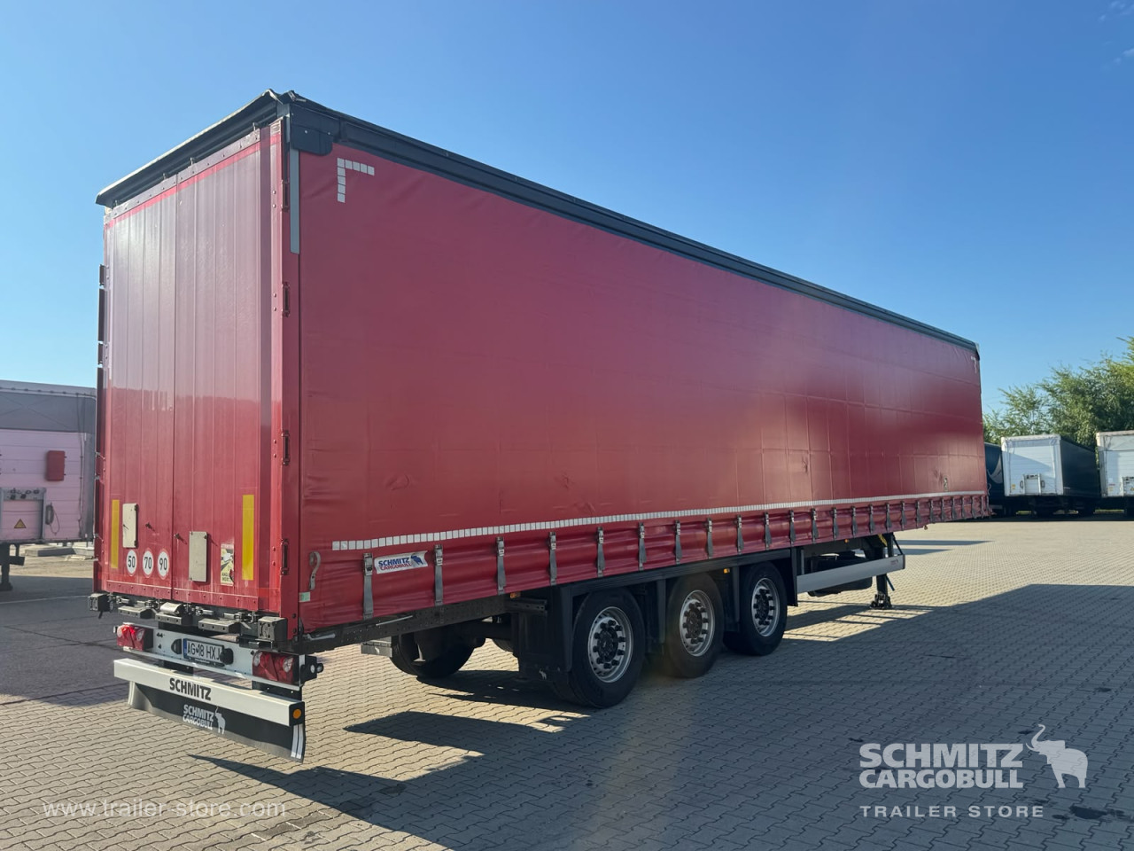 Schmitz Cargobull Curtainsider Mega 