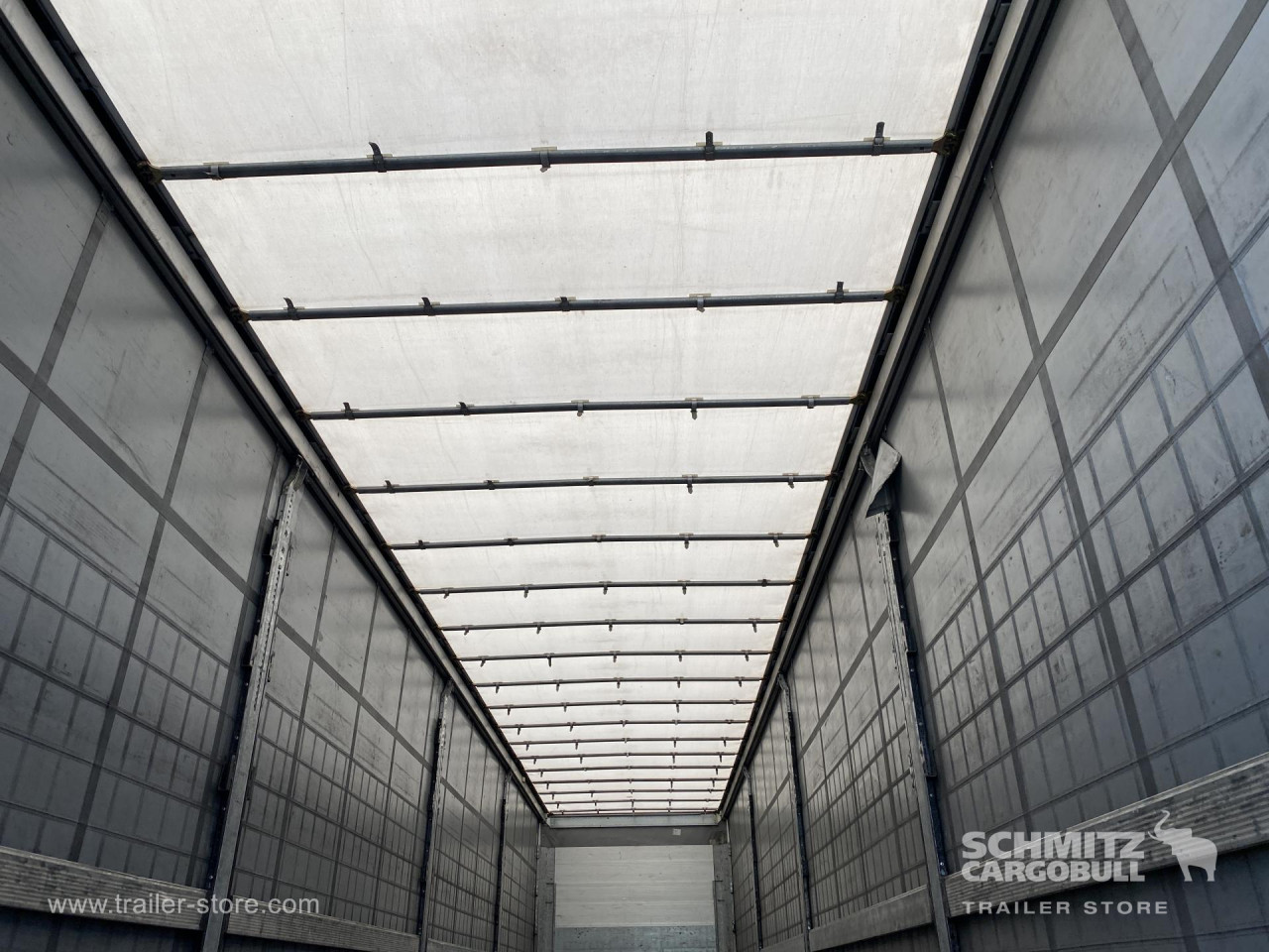 Schmitz Cargobull Semitrailer Curtainsider Coil 