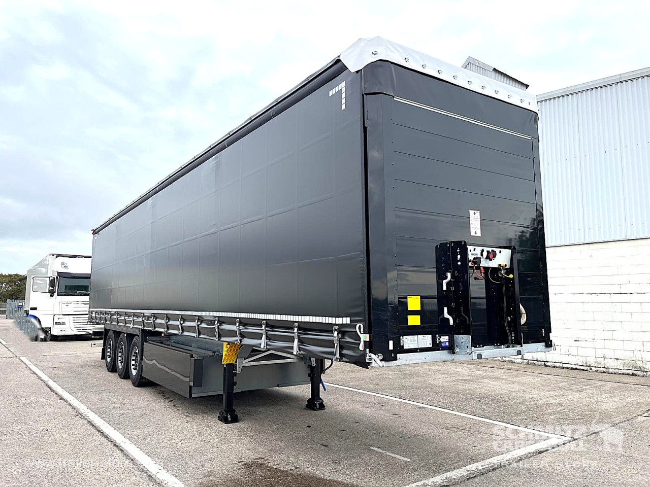 Schmitz Cargobull Curtainsider Euroliner 