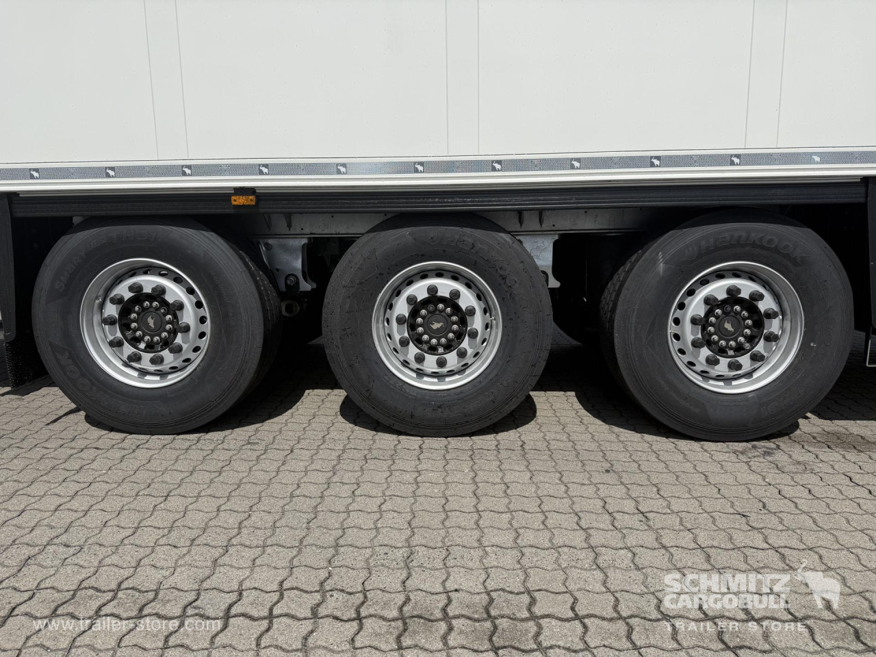 Schmitz Cargobull Tiefkühler Standard Doppelstock Trennwand 