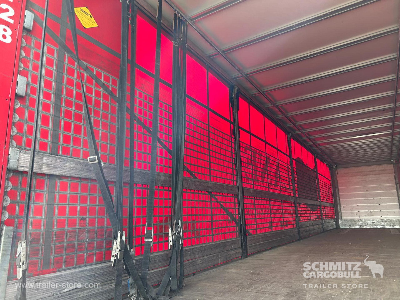 Schmitz Cargobull Curtainsider Standard 