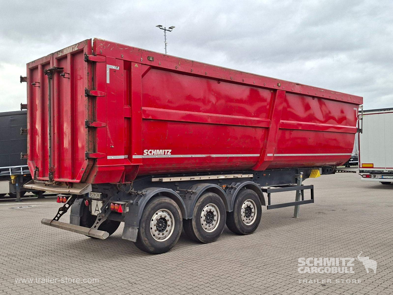 Schmitz Cargobull Kipper Stahlrundmulde 53m³ 