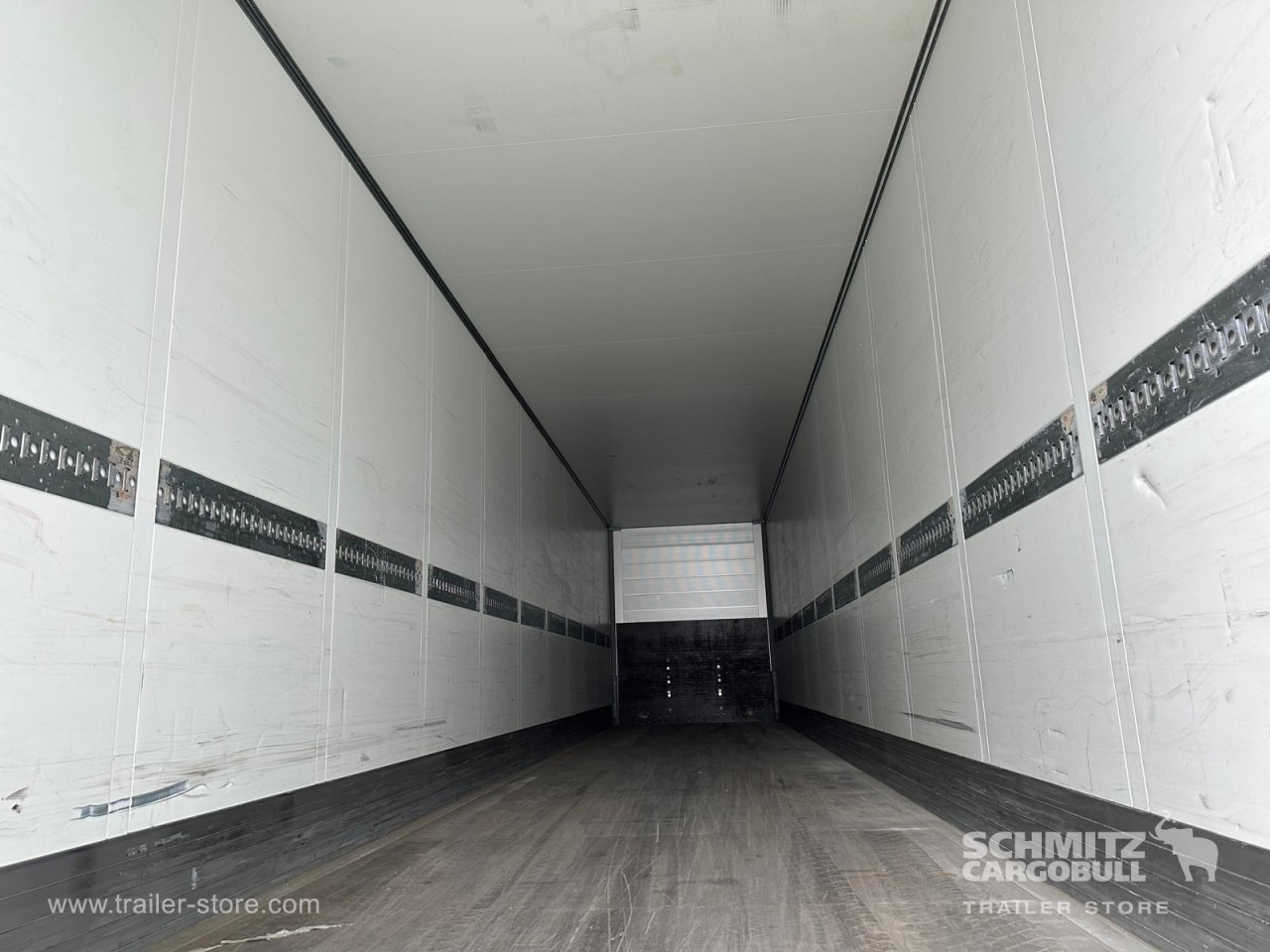 Schmitz Cargobull Semitrailer Dryfreight Mega 