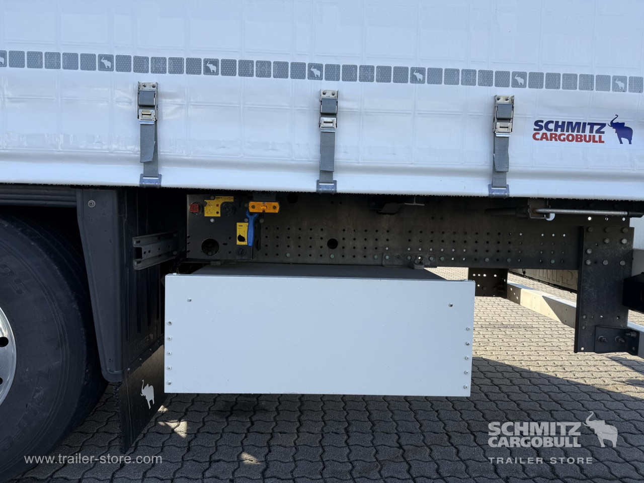 Schmitz Cargobull Curtainsider Standard 