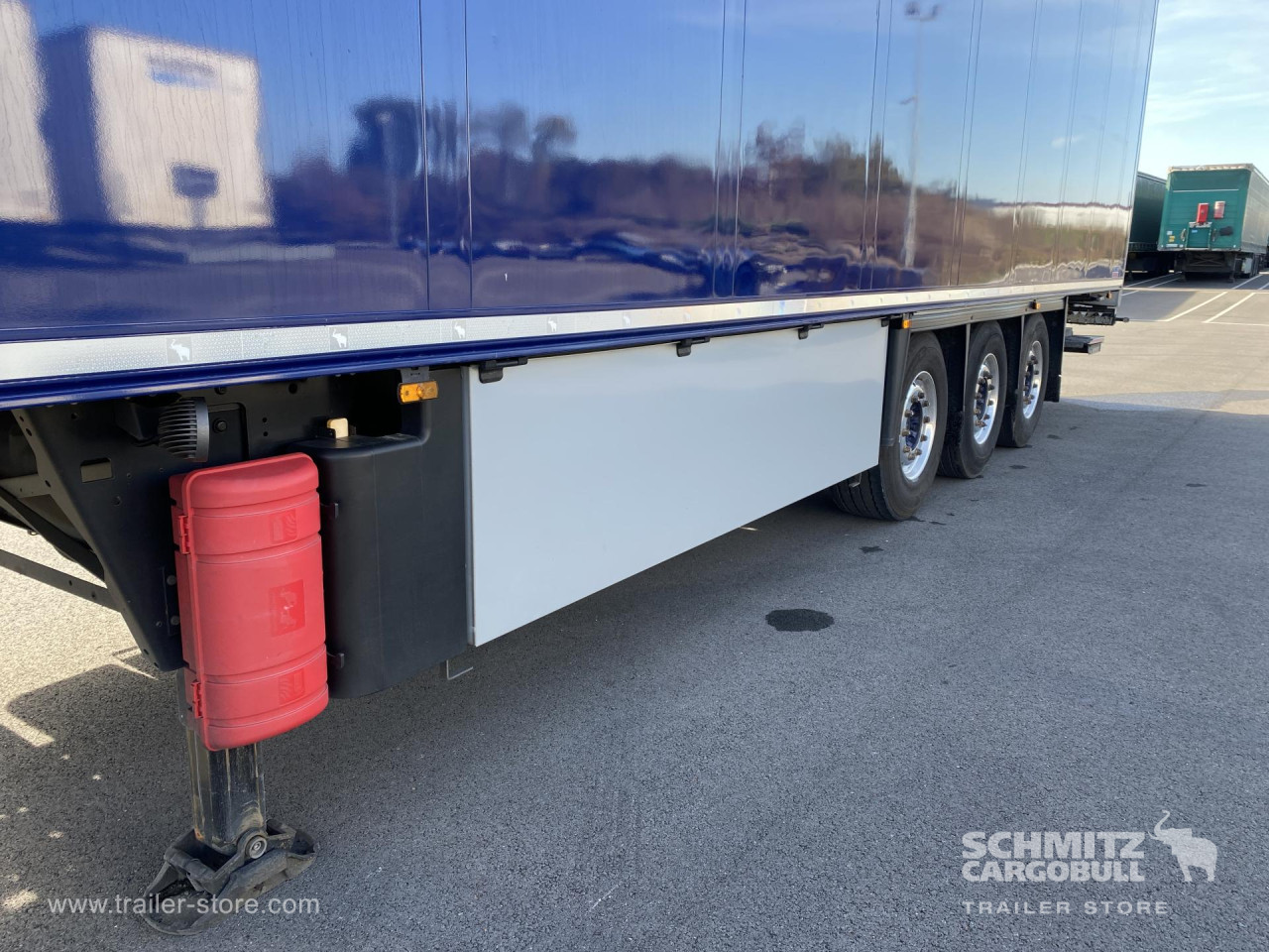 Schmitz Cargobull Semitrailer Reefer Standard Hayon 