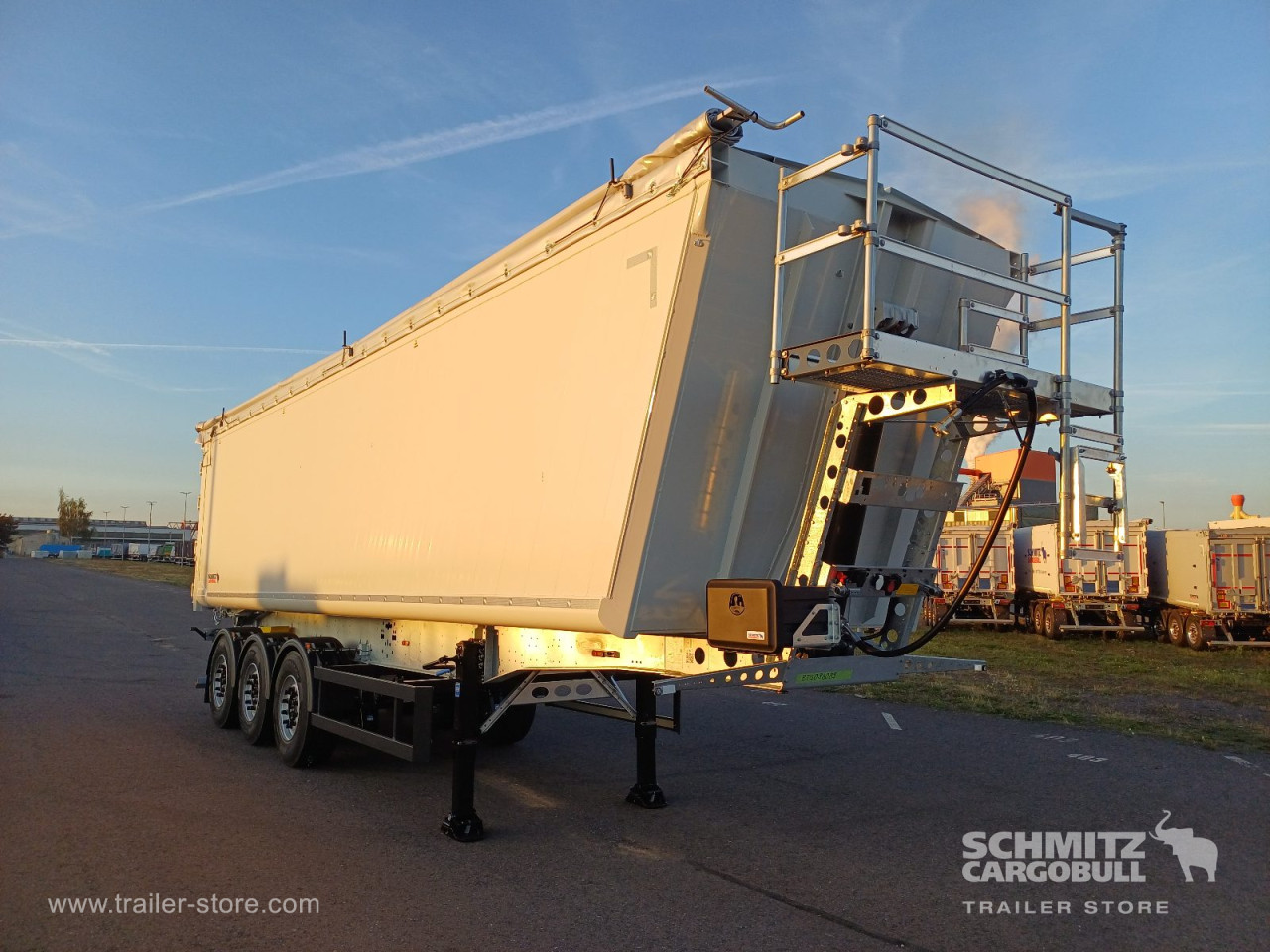 Schmitz Cargobull Kipper Alukastenmulde 52m³ 