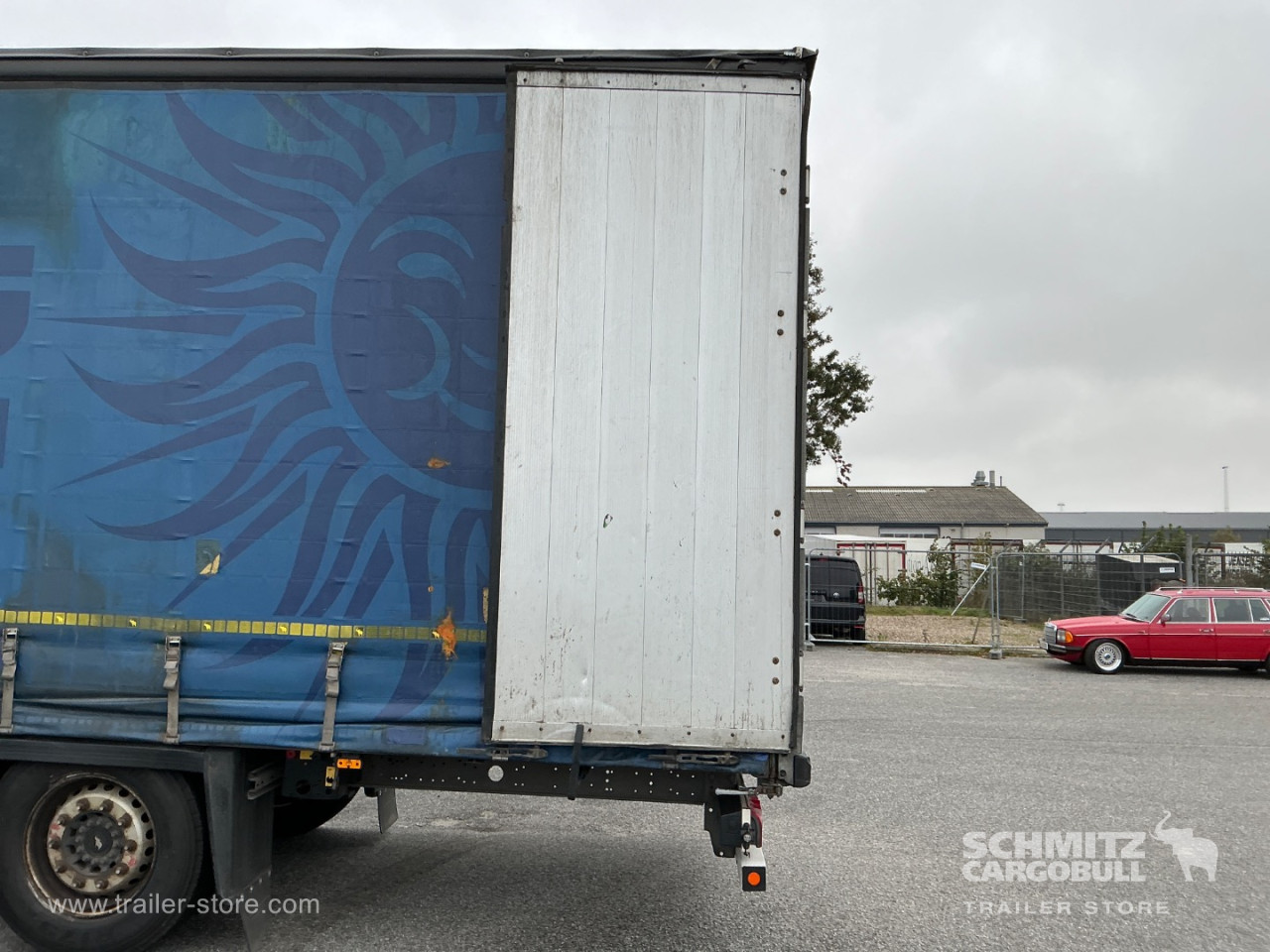 Schmitz Cargobull Curtainsider Mega 