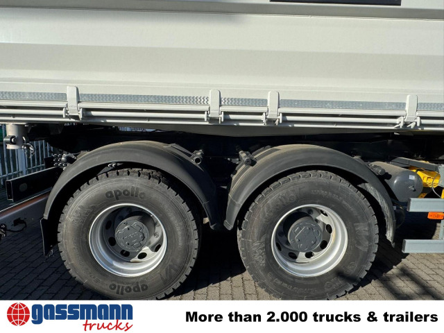 Iveco X-Way AD300X46Z 6x4 mit Kran Atlas AK 206.4E-A2, 