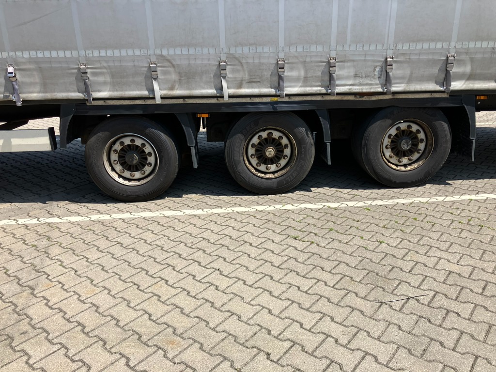  Mega Liner 