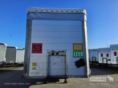 Schmitz Cargobull Curtainsider Standard Getränke 