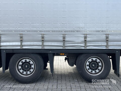 Schmitz Cargobull Curtainsider Mega Getränke 
