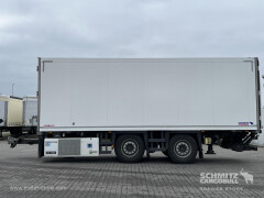 Schmitz Cargobull Anhänger Tiefkühler Standard Ladebordwand 