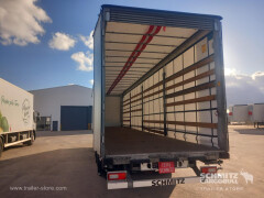 Schmitz Cargobull Curtainsider Mega 