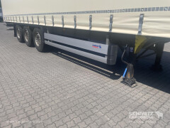 Schmitz Cargobull Curtainsider Standard Getränke 