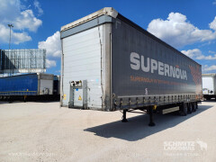 Schmitz Cargobull Curtainsider Mega 