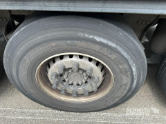 Schmitz Cargobull Semitrailer Curtainsider Standard Hayon 