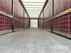 Schmitz Cargobull Semitrailer Curtainsider Standard Hayon 