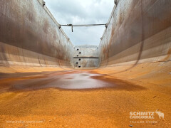 Schmitz Cargobull Oplegger Kipper Staal rond 51m³ 