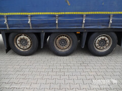 Schmitz Cargobull Curtainsider Varios 