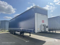 Schmitz Cargobull Semitrailer Curtainsider Mega 