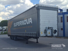 Schmitz Cargobull Curtainsider Mega 