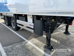 Schmitz Cargobull Semitrailer Reefer Standard Porte relevante Hayon 