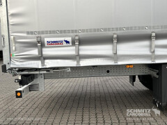 Schmitz Cargobull Curtainsider Mega Getränke 