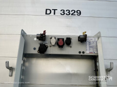 Schmitz Cargobull Curtainsider Standard , Folding wall right 