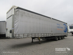 Schmitz Cargobull Curtainsider Mega Getränke 