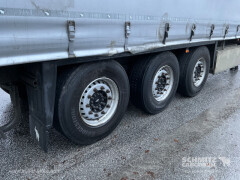 Schmitz Cargobull Curtainsider Standard , Folding wall right 