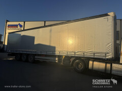 Schmitz Cargobull Curtainsider Standard 