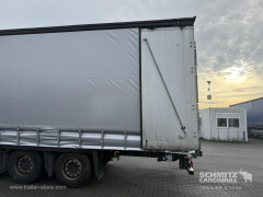 Schmitz Cargobull Curtainsider Mega Getränke 