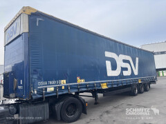 Schmitz Cargobull Curtainsider Mega 