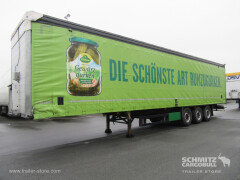 Schmitz Cargobull Curtainsider Standard Getränke 