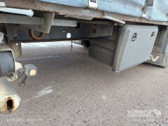 Krone Curtainsider Mega 