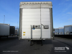 Schmitz Cargobull Curtainsider Standard Getränke 