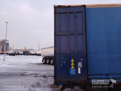 Krone Curtainsider Mega 