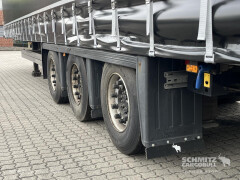 Schmitz Cargobull Curtainsider Mega Getränke 