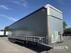 Schmitz Cargobull Curtainsider Mega Getränke 