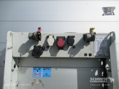 Schmitz Cargobull Curtainsider Mega Getränke 